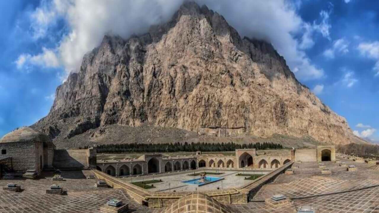 کاروانسرای بیستون(شاه عباسی)